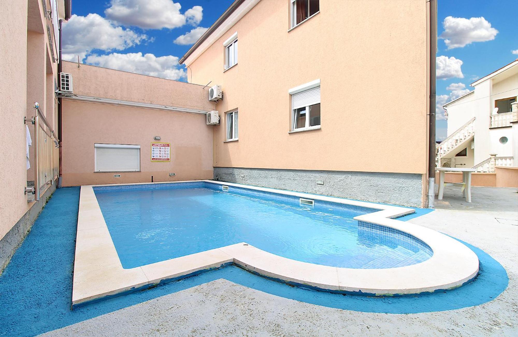 Apartments Edin 1359 Peroj Exterior foto